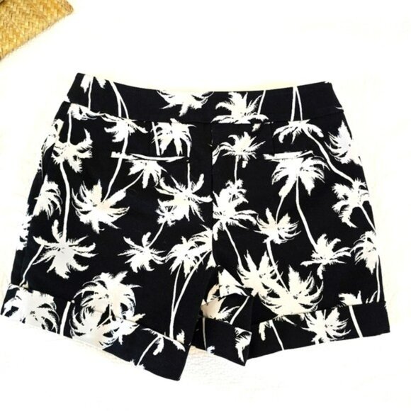 Apt. 9 Women's Shorts Size 4 Black White Palm Trees Pockets Tropical Vacation - Picture 11 of 13